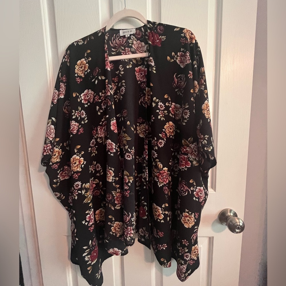 Black Kimono with brick red flowers